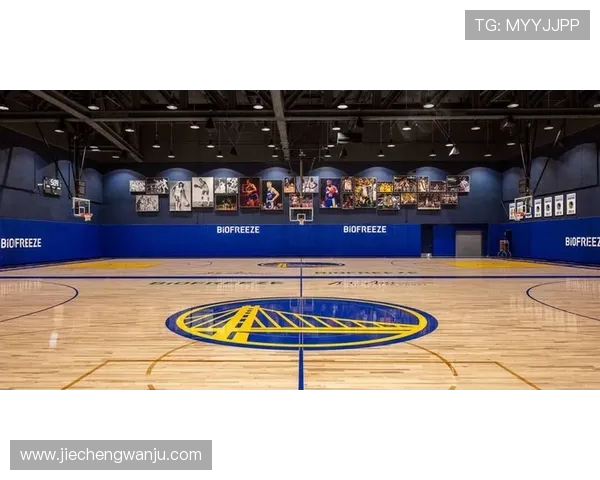 体育场馆内的防撞设施安全性评估谈